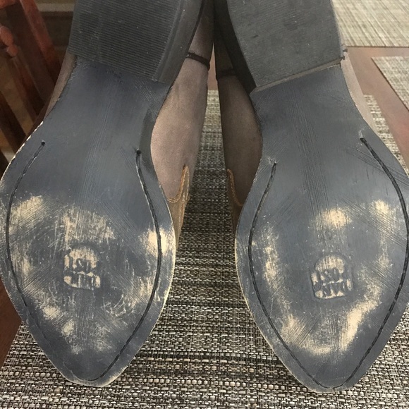 LOWER PRICE! DAN POST COWBOY BOOTS ALMOST NEW (5-2019) - Picture 8 of 8